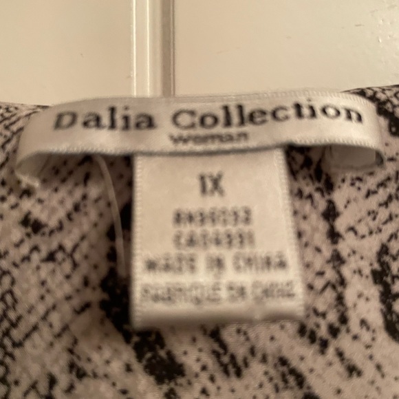 Animal print long sleeve blouse - Picture 2 of 5